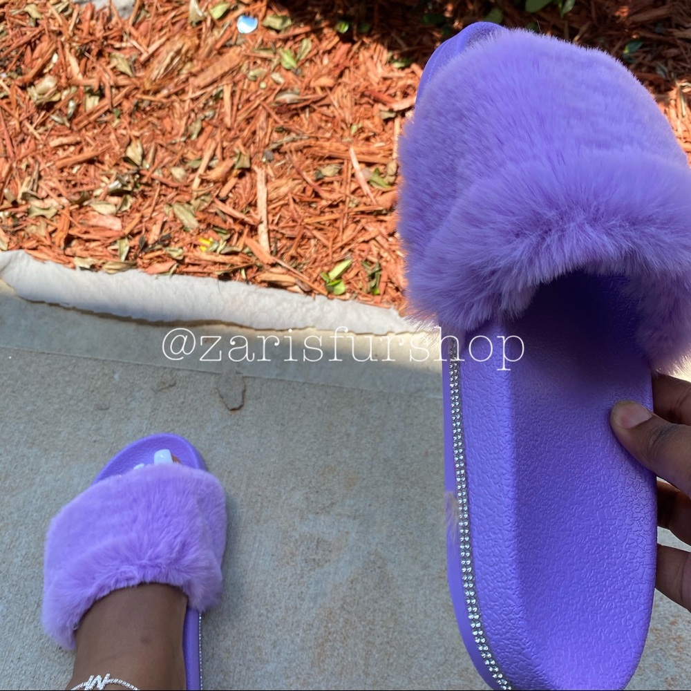 COPY - Rhinestone Fur Slides - Picture 3 of 3